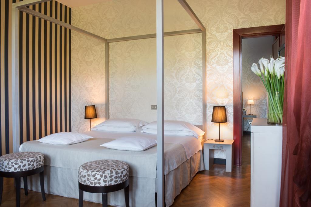Grand Panoramic Hotel