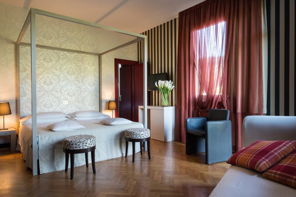 Hotel Grand Panoramic